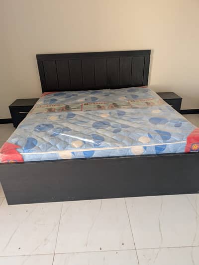 Brand New Beautiful Bed with Dressing Table