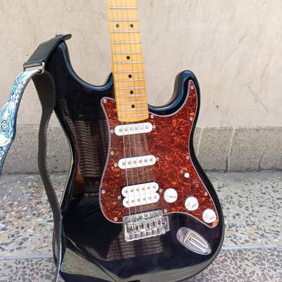 Electric guitar for sale with amp