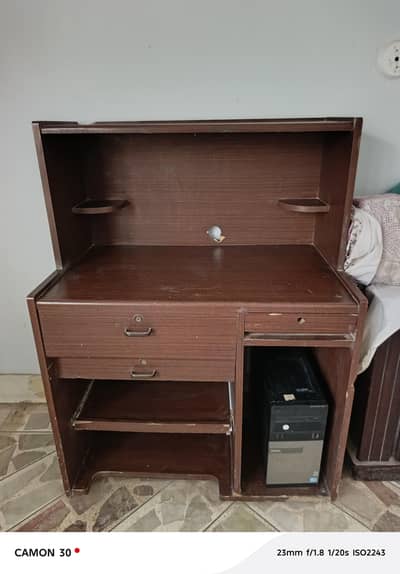 computer & Study table