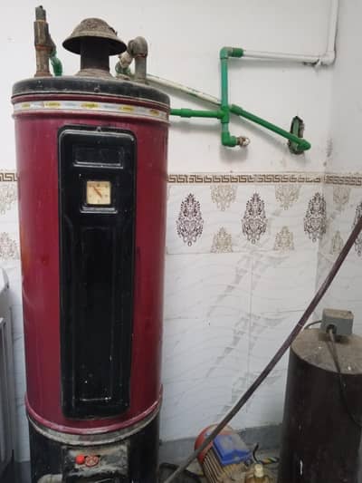 geyser power source gas brand yashica condition