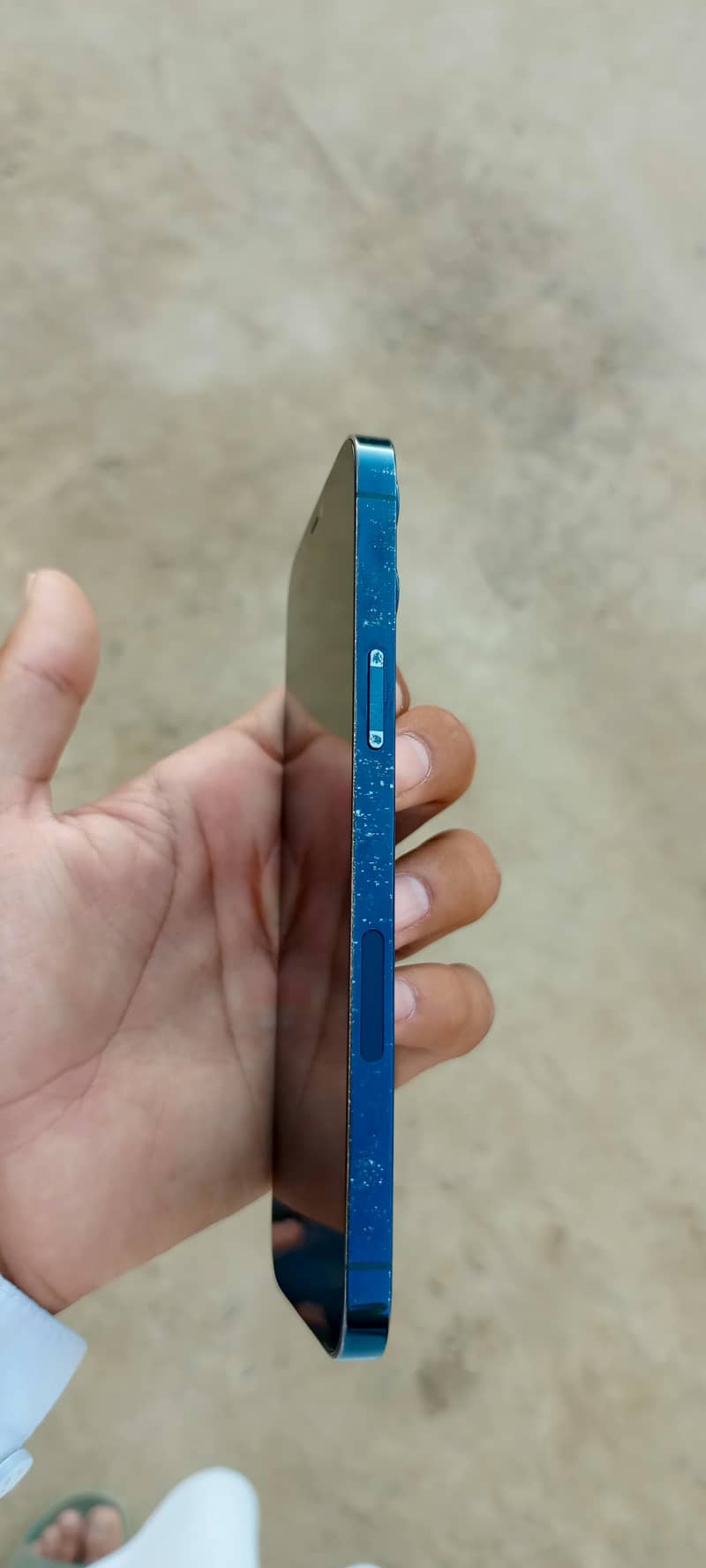 iPhone 12 Pro Max 2