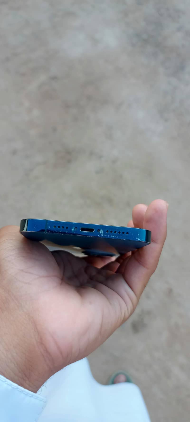 iPhone 12 Pro Max 4