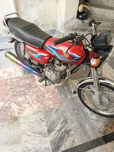Honda 125 2024 Red