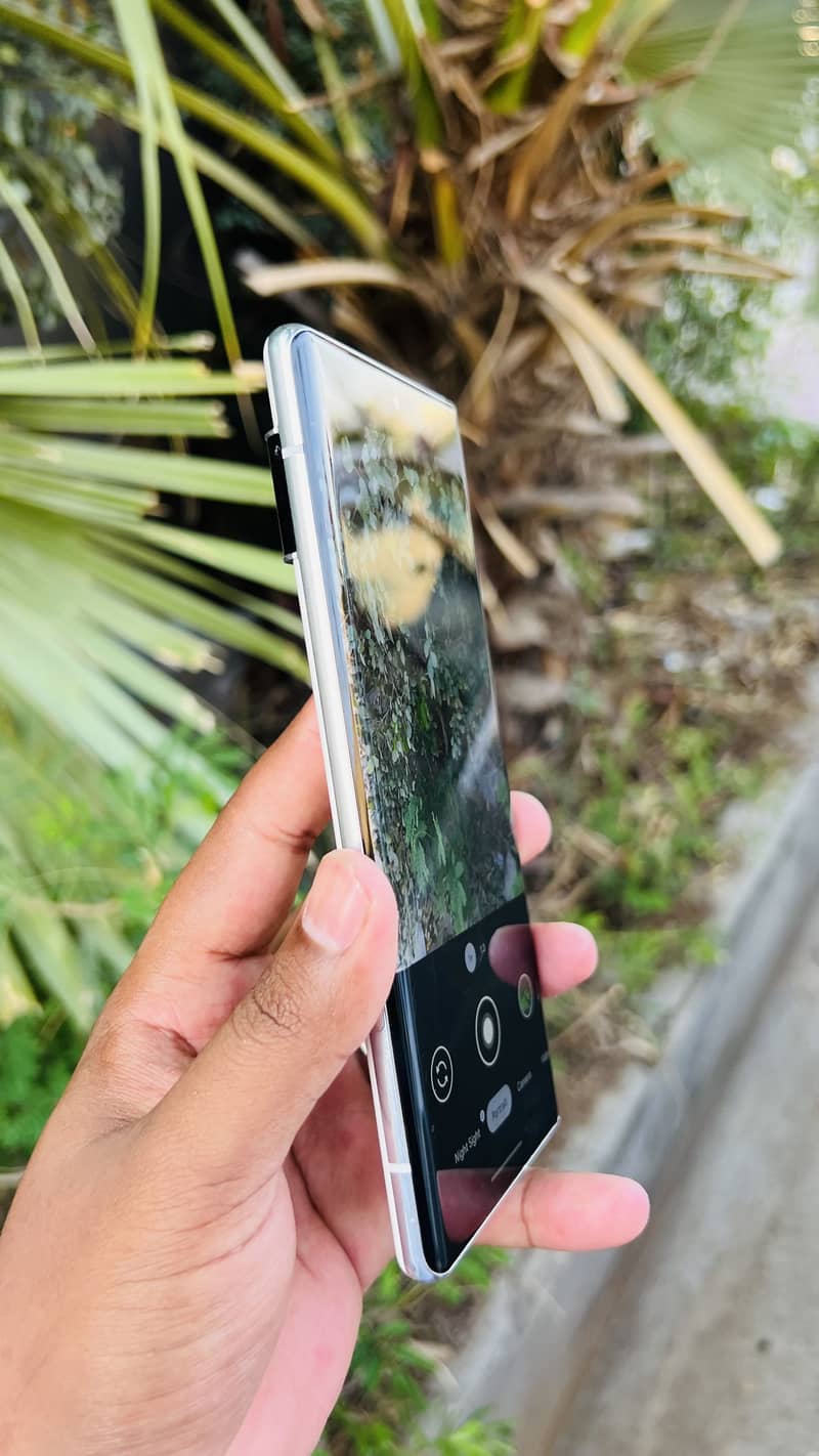 Google Pixel 6 Pro 2
