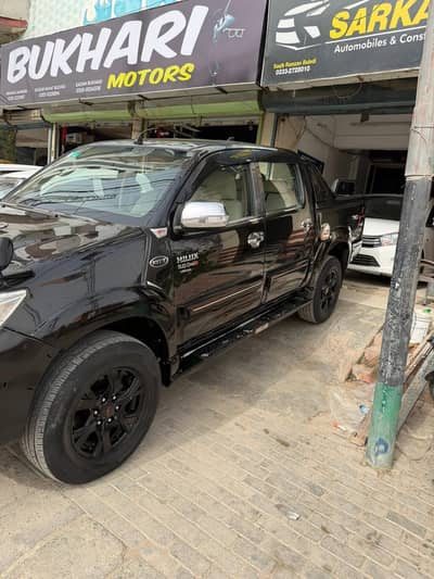 Toyota Hilux 2012