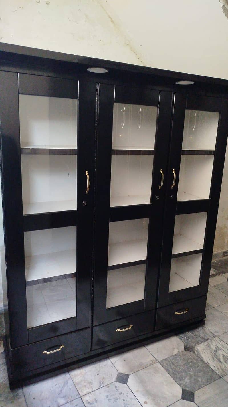 Showcase 3