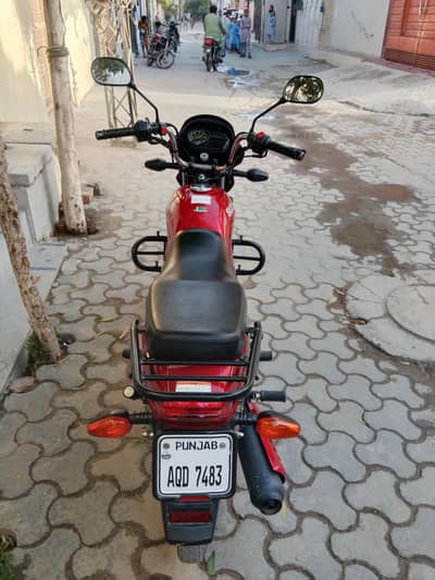 All Genion . . . . scratch less (Showroom Condition)