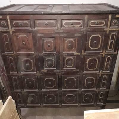 Traditional Wooden Storage Cabinet,sagwaan lakri,250 years old