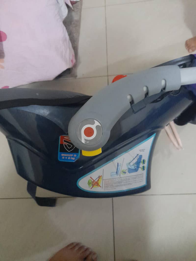 carry cot 2