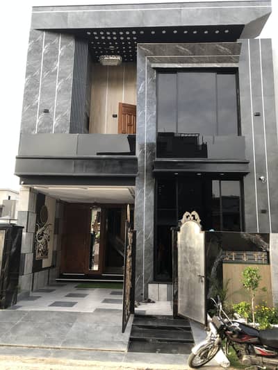 5 Marla Brand New Luxury House Available For Rent In Park View City Lahore