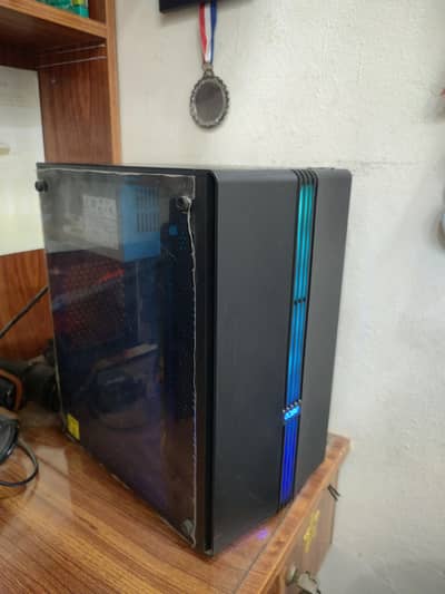 EASE EM123B RGB GAMING CASE. . price fnf ha