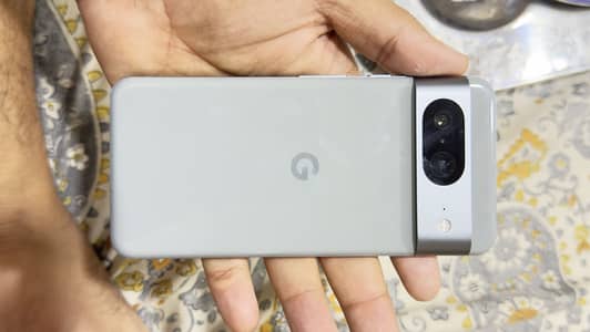 Google Pixel 8