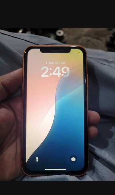 Apple iPhone XR
