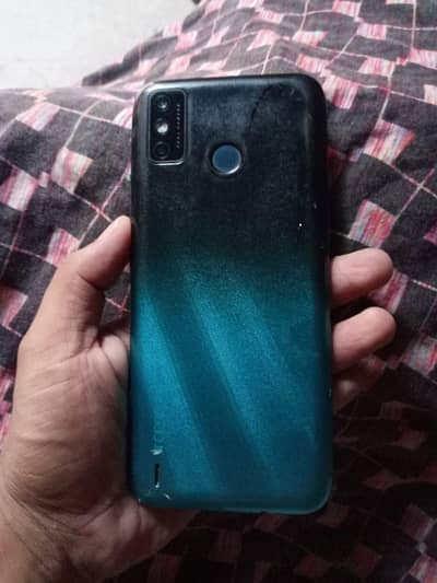 Tecno Spark 6