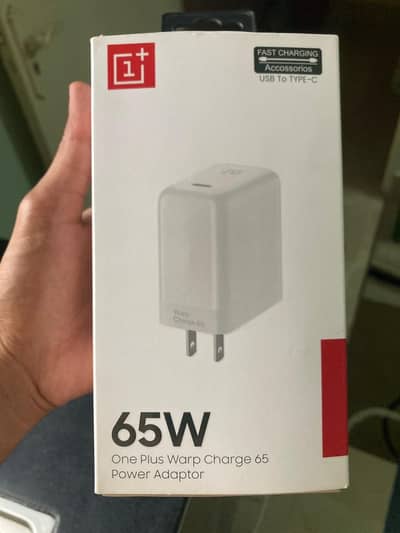 One Plus 65 watt warp charger new