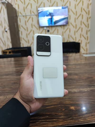 Realme GT 6