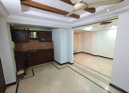 1 bed Non Furnished apartment Available for Rent
