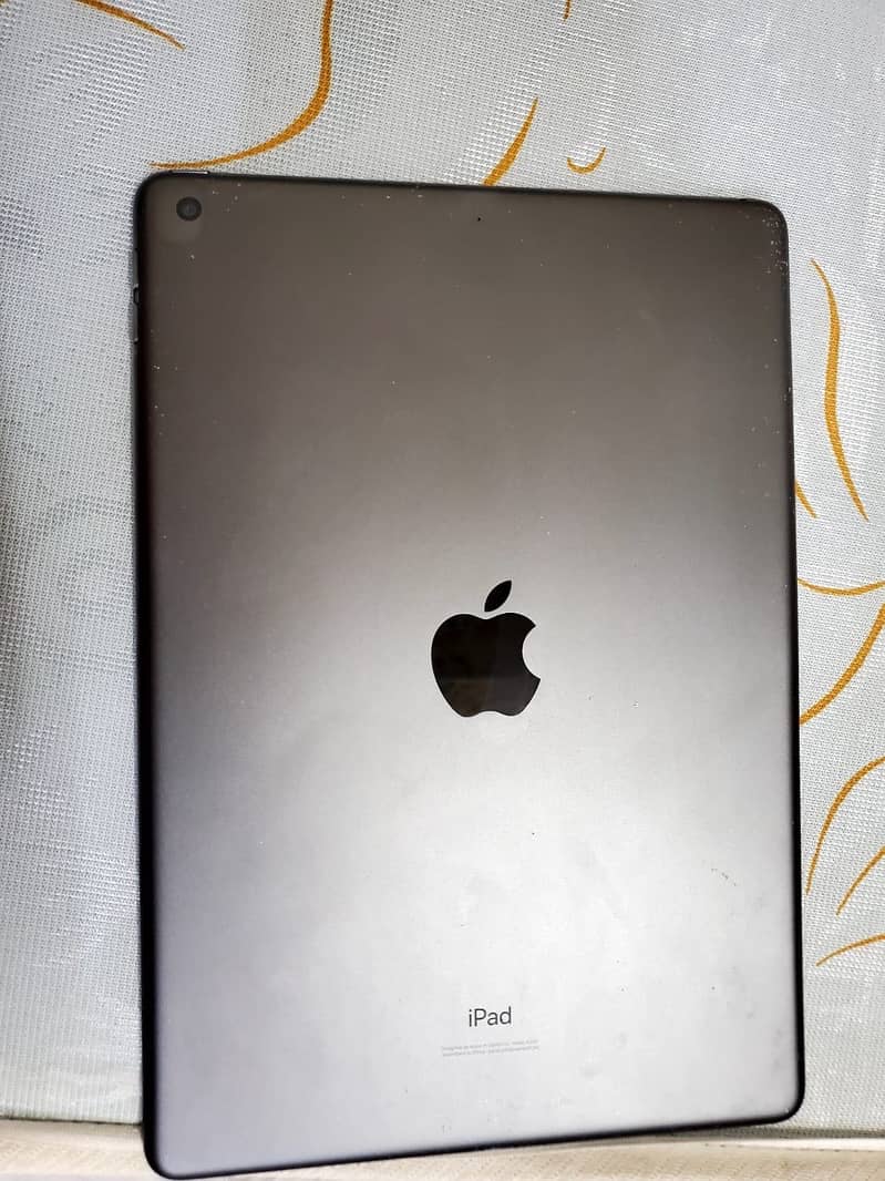 ipad 7th generation 32GB 2