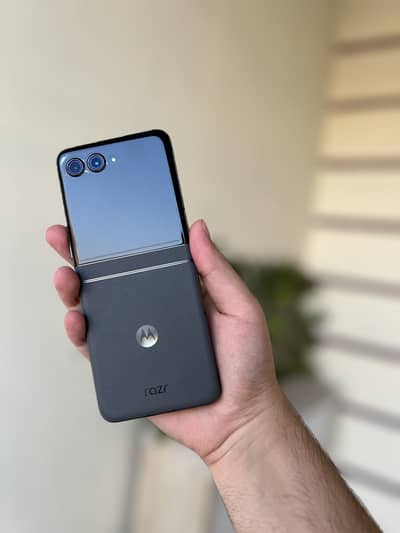 Motorola Razr 2024 (PTA Approved)