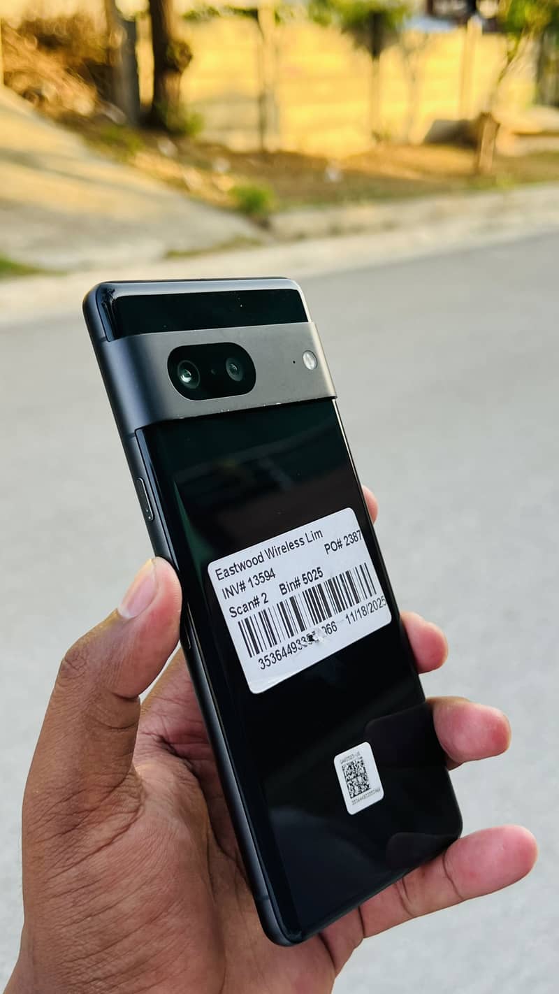 Google Pixel 7 3