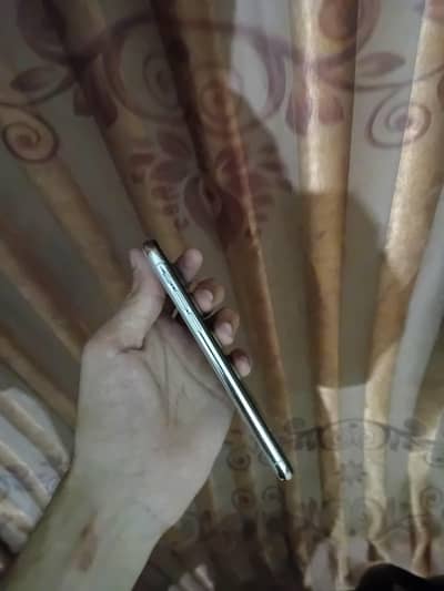 Apple iPhone X 64gb non pta sim glitch working/ 03256570048