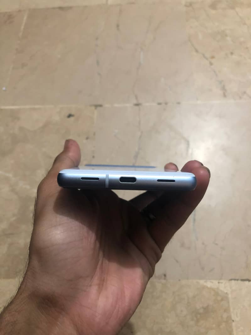 Google Pixel 7a 1