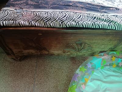 wood material with matress