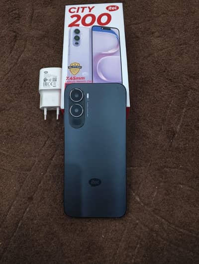 Itel City 200