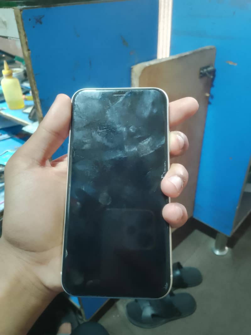 Apple iPhone 11 1