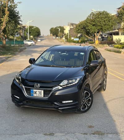 Honda Vezel 2016