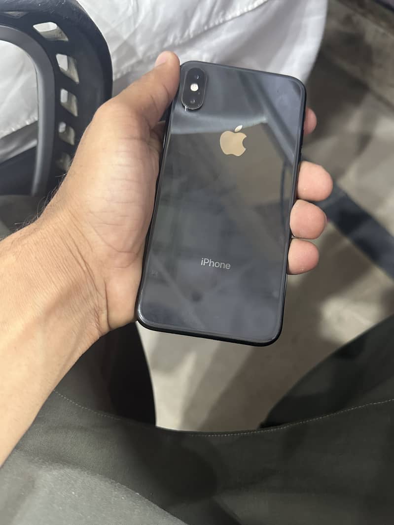 IPhone XS 5