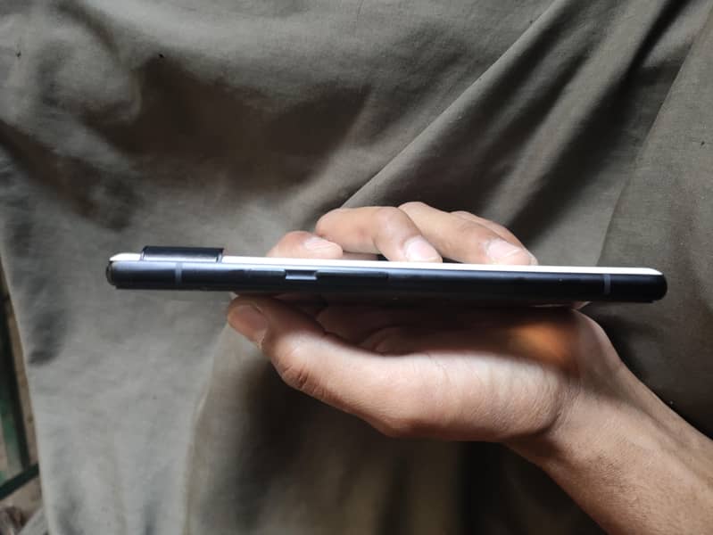 Google Pixel 6 3