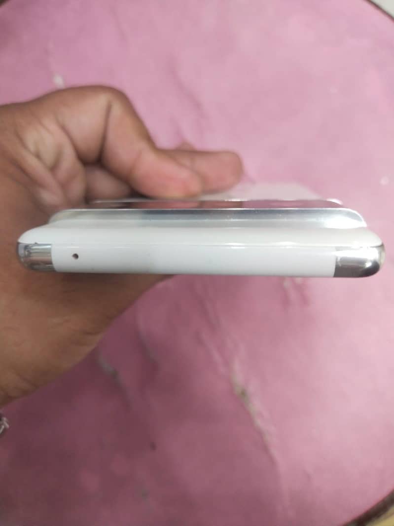 Google Pixel 6 Pro 4