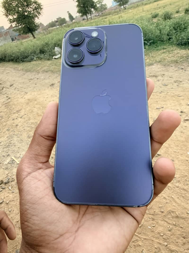 Iphone 14 pro max 0