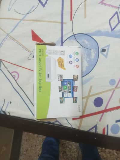 ptcl smart tv box10/10 condition