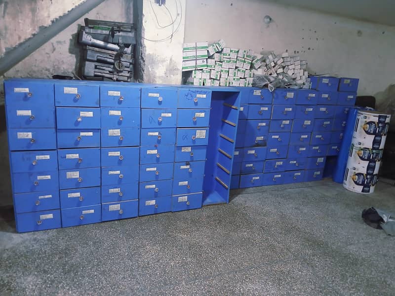 drawers 3