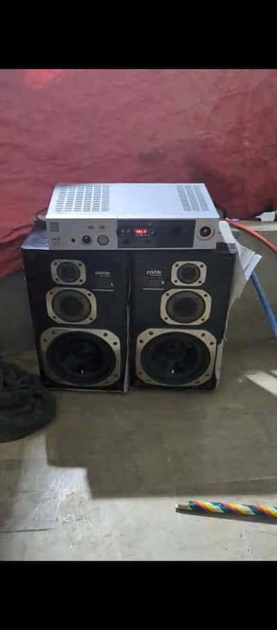 pioneer speakerrs & akai amplifier with bulethoot
