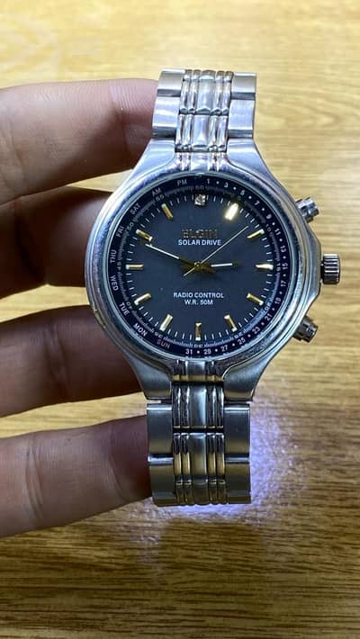 Elgin solar radio controlled watch