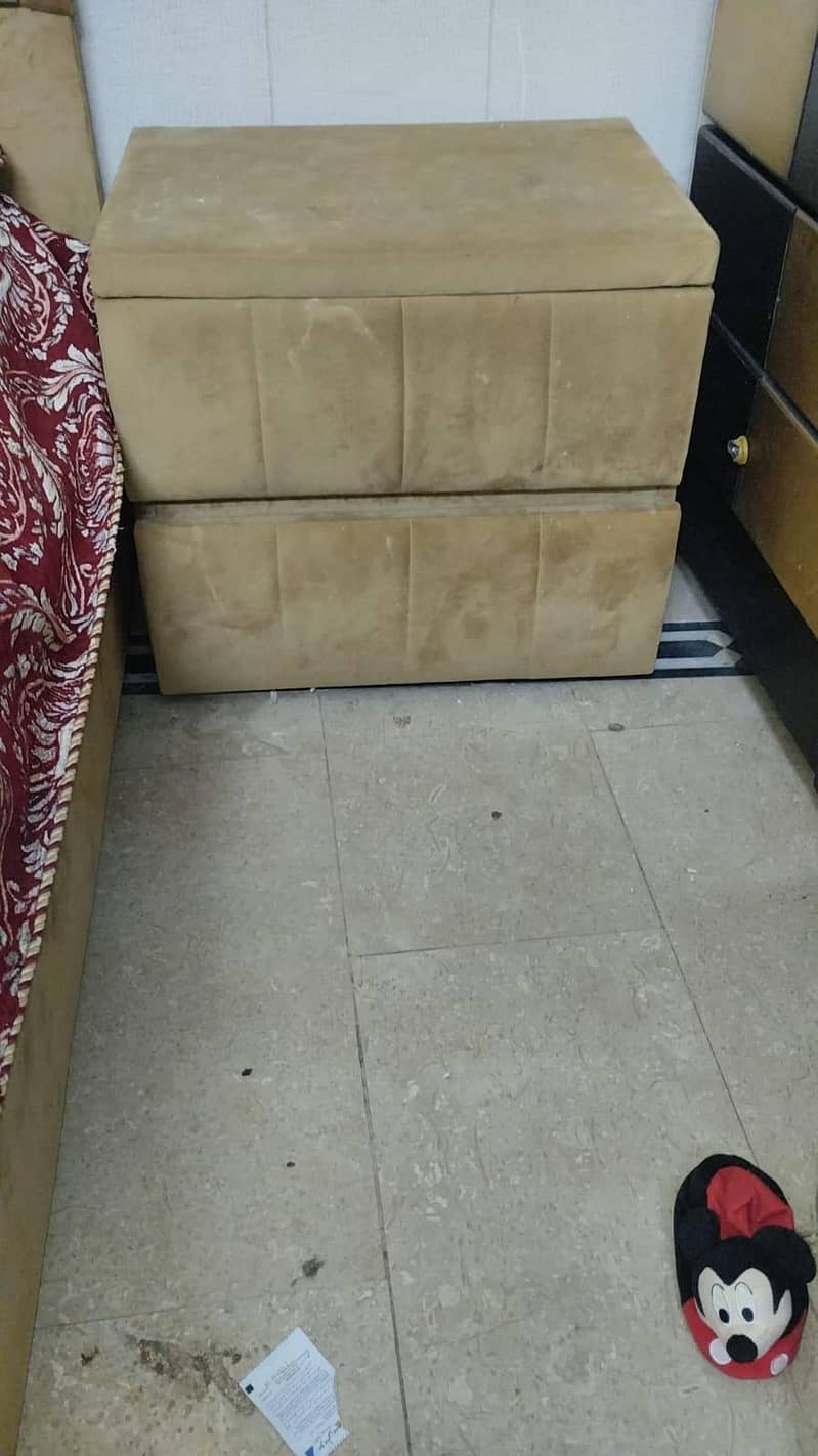 King Size bed 3
