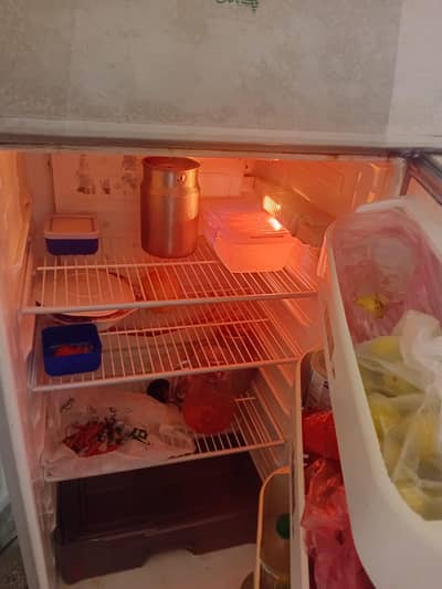 dawlance refrigerator  full large size