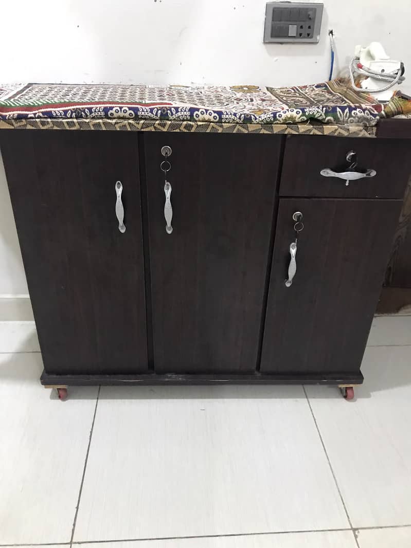 matteress,dressingtable,ironstand,studytable,printer,machine,wardrobe 8