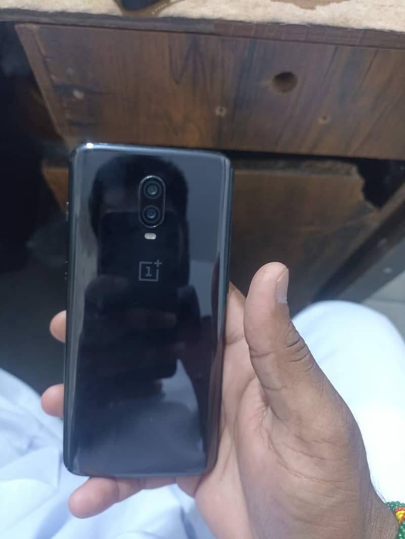 One Plus 6T 2