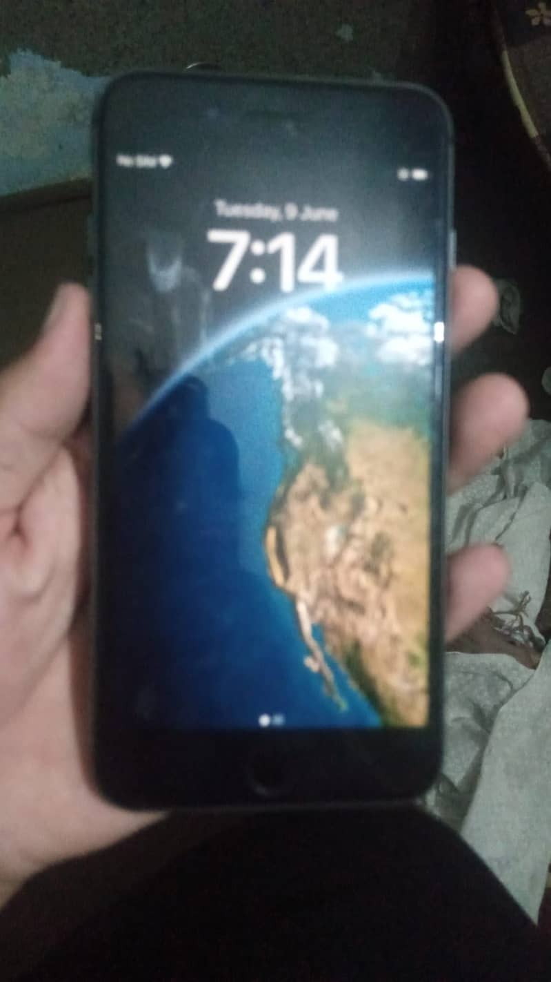 iPhone 8 Plus jv 1
