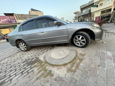 Honda Civic EXi 2005