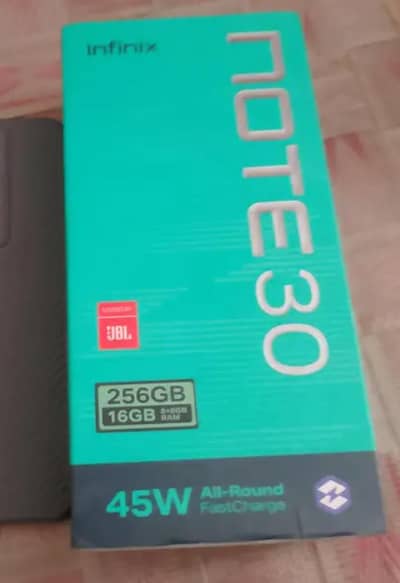 infinix note 30 8+8 256 ram rom box hai sirf