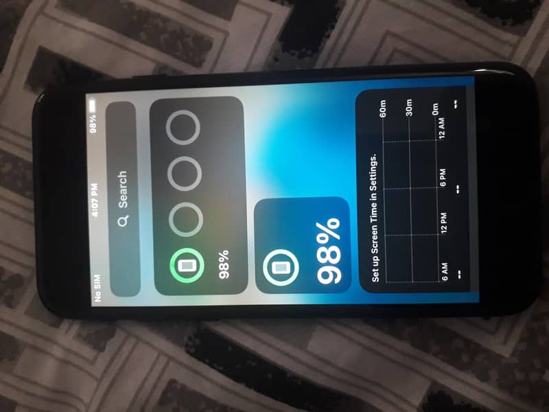 Apple iPhone 7 0