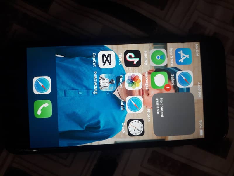 Apple iPhone 7 1