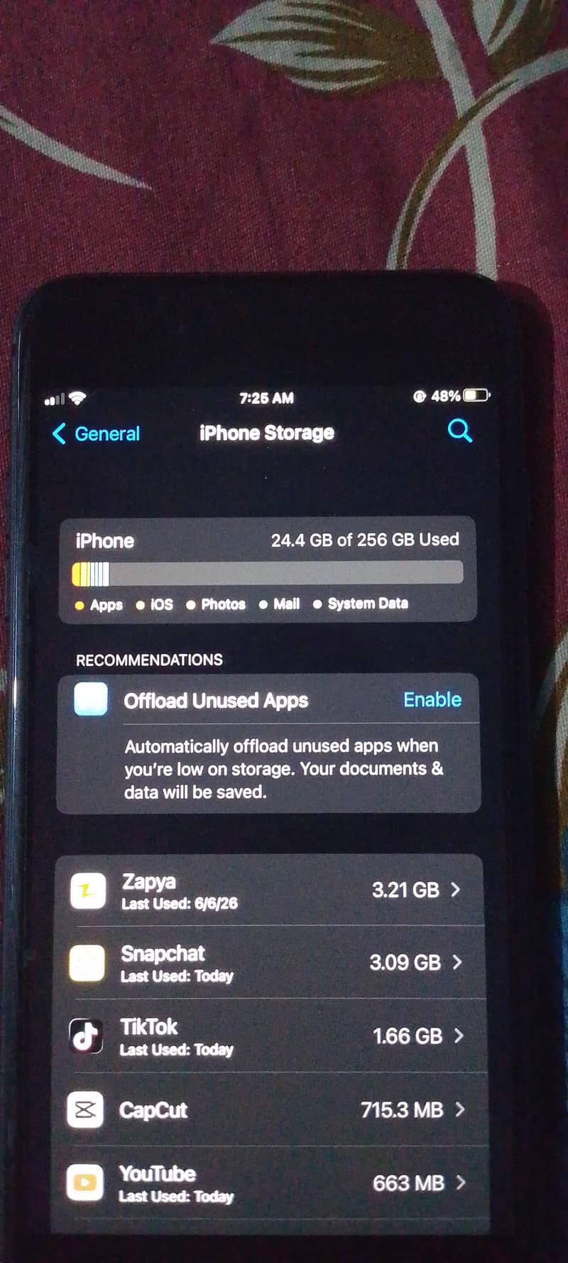Apple iPhone 8 Plus 2