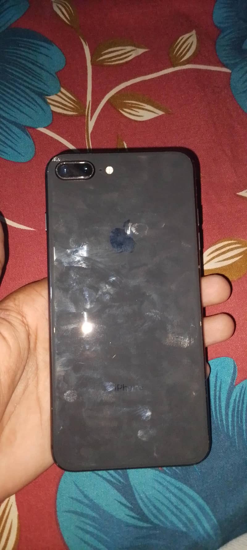 Apple iPhone 8 Plus 6