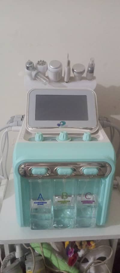 HydrFacial Machine 7in 1 Advance with LED mask